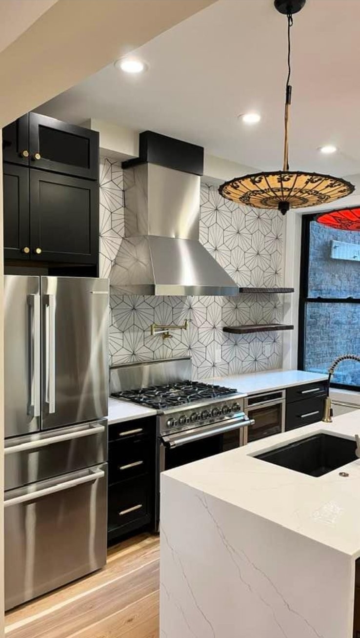 Interior craftsmanship of a DC gut renovation by PAT Construction